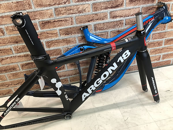 http://www.493190.com/blog/ARGON18%20GIANT.jpg